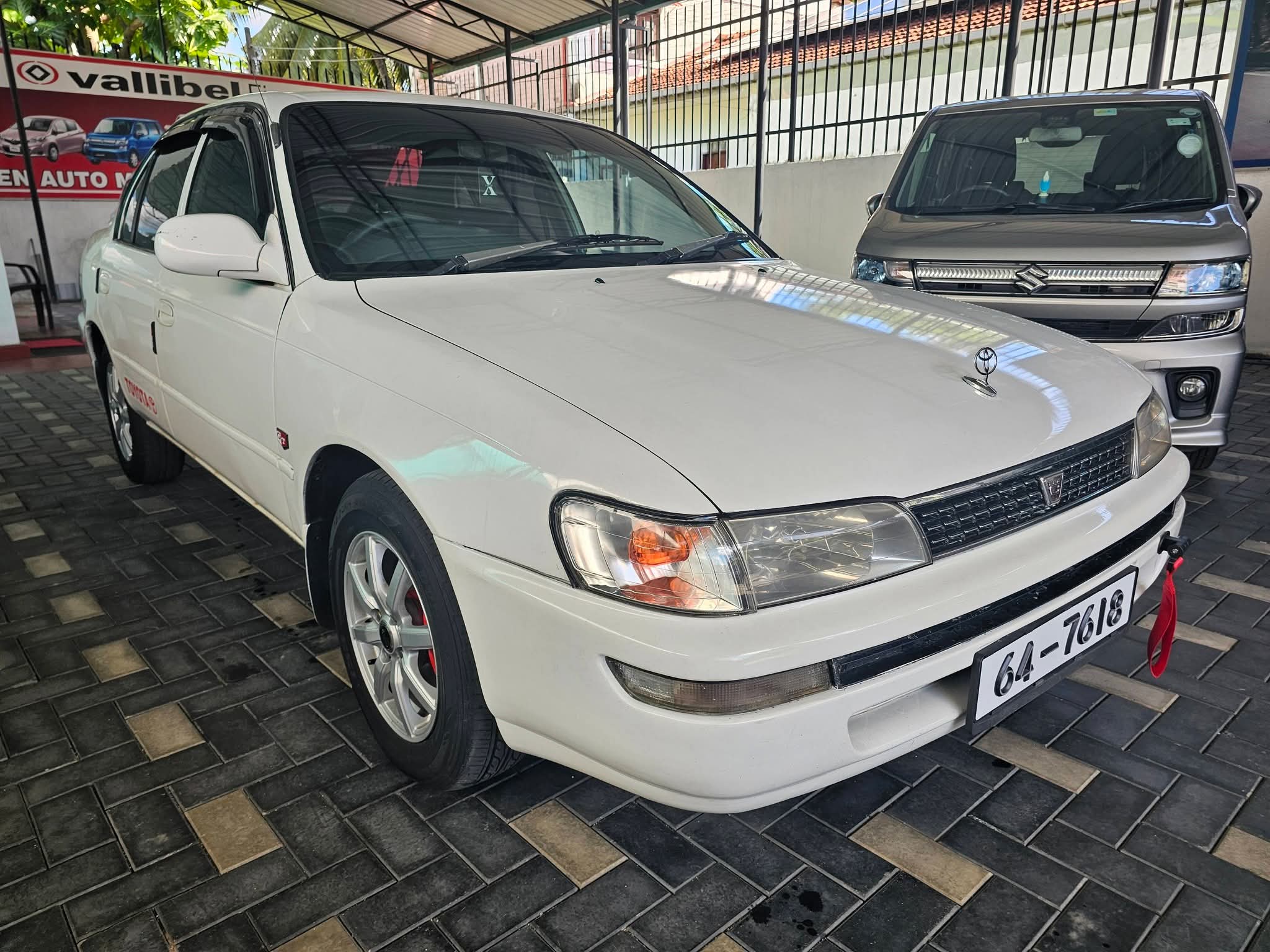 Toyota Corolla 1992 - பயன்படுத்தப்பட்டது கார் sale in Sri Lanka - patpat.lk