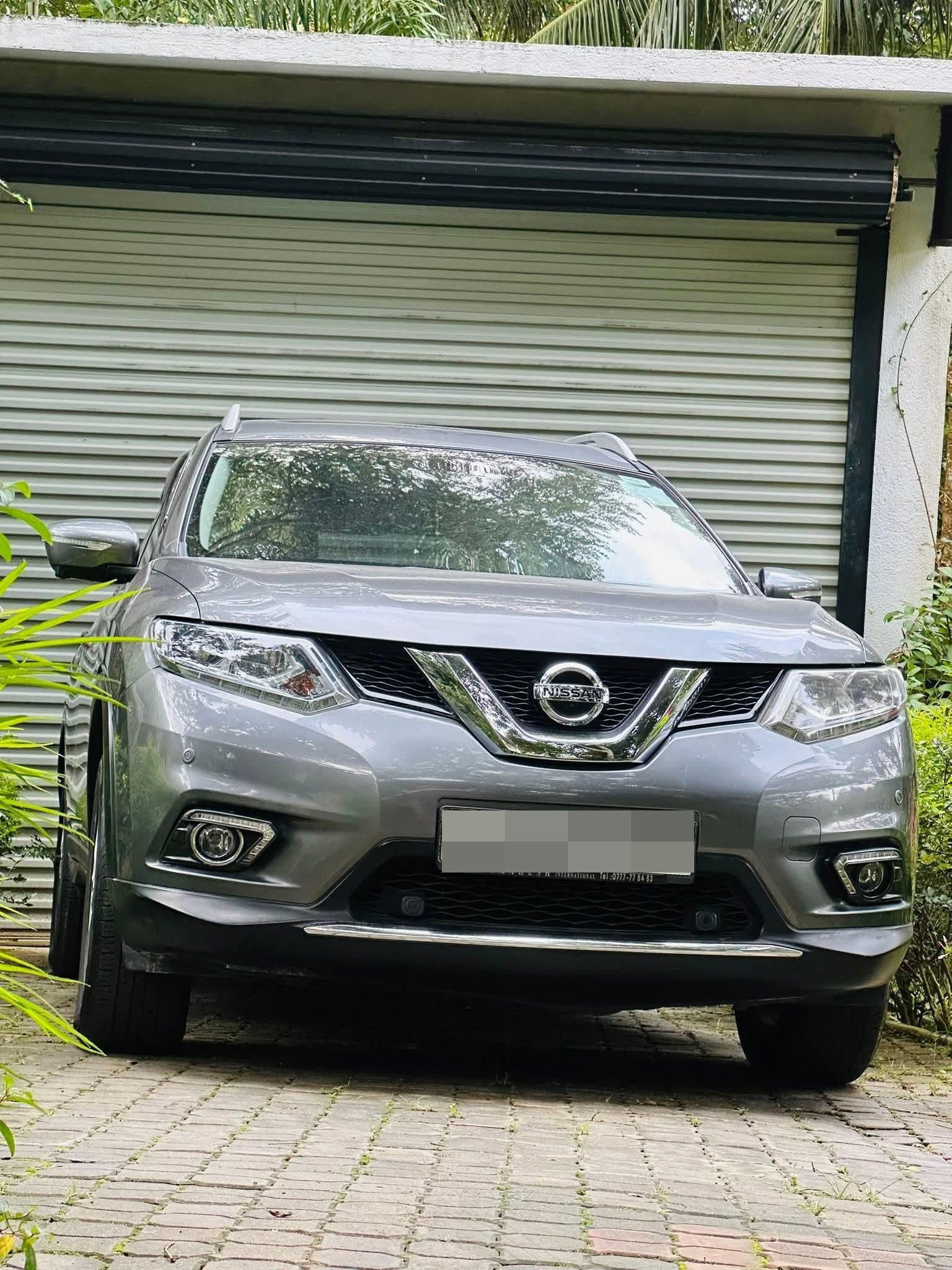 Nissan X Trail 2017 ads-image-1