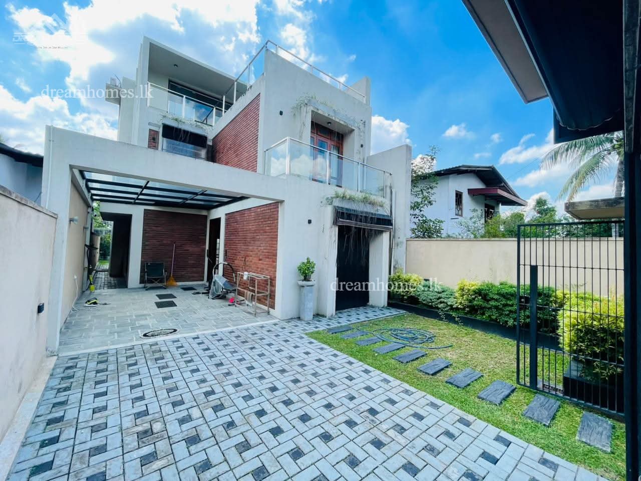 House for Sale in Kadawatha