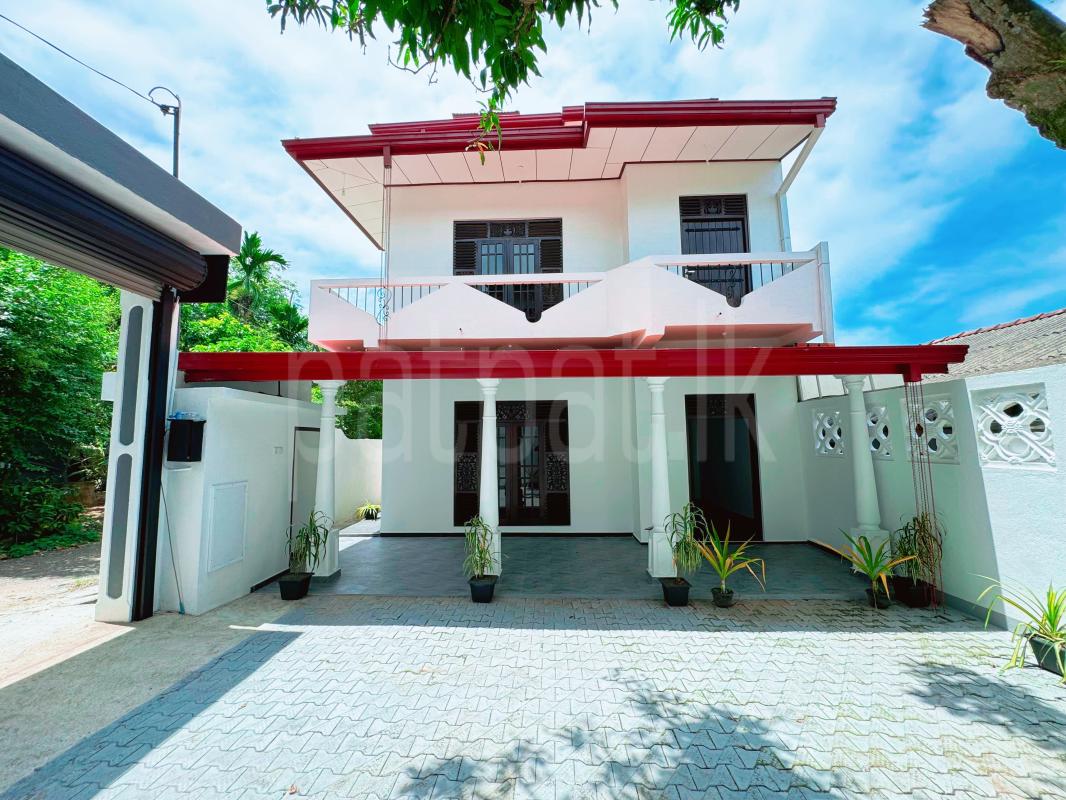 Advertisement image 1