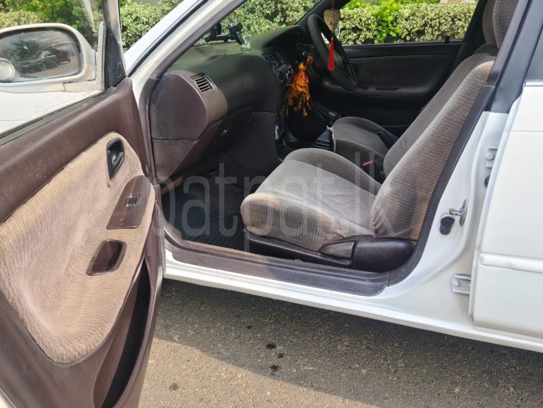 Toyota Corolla 1993 - பயன்படுத்தப்பட்டது கார் sale in Sri Lanka - patpat.lk