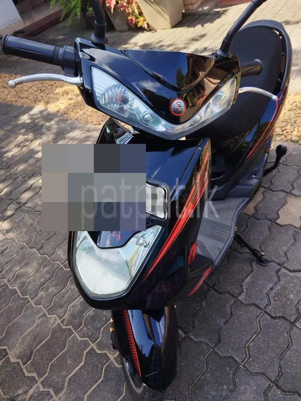 Advertisement image 1