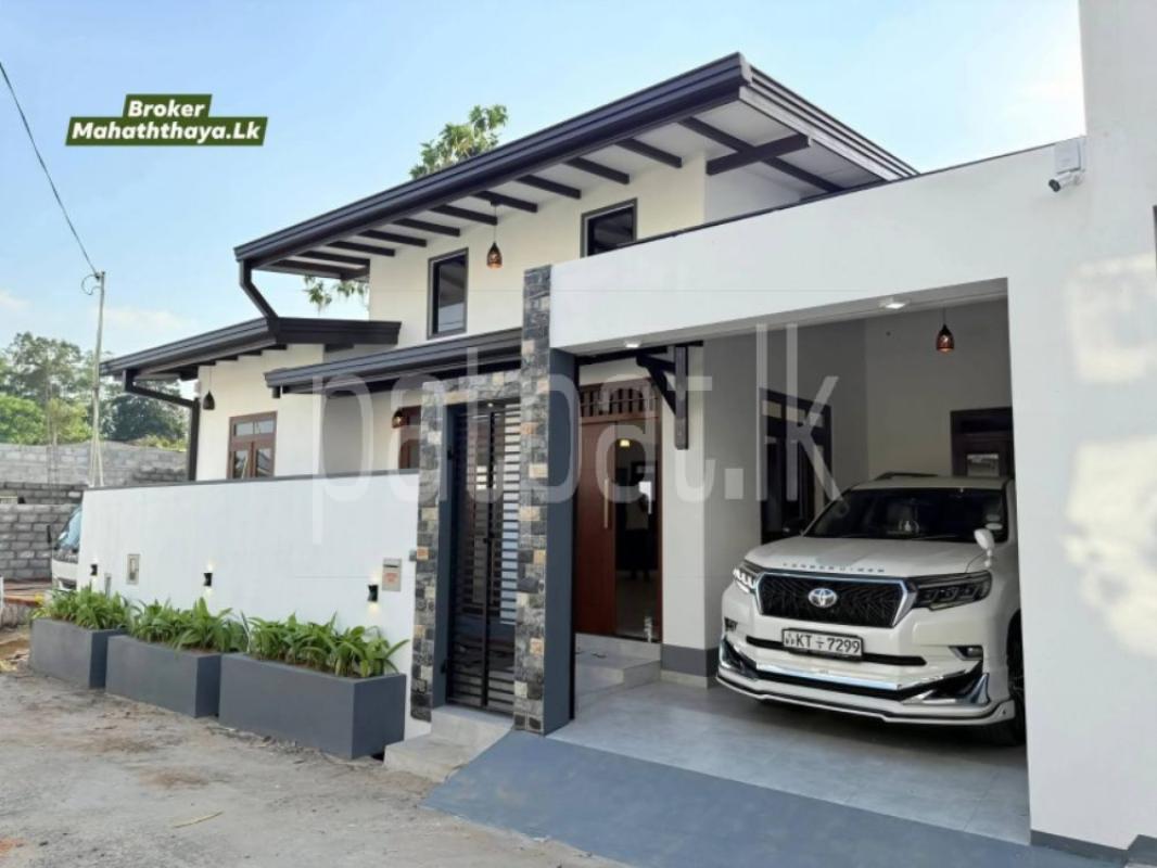 House for Sale in Athurugiriya ads-image-1