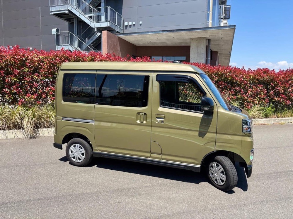 Daihatsu ATARI 2024 - Brand New Van sale in Sri Lanka - patpat.lk