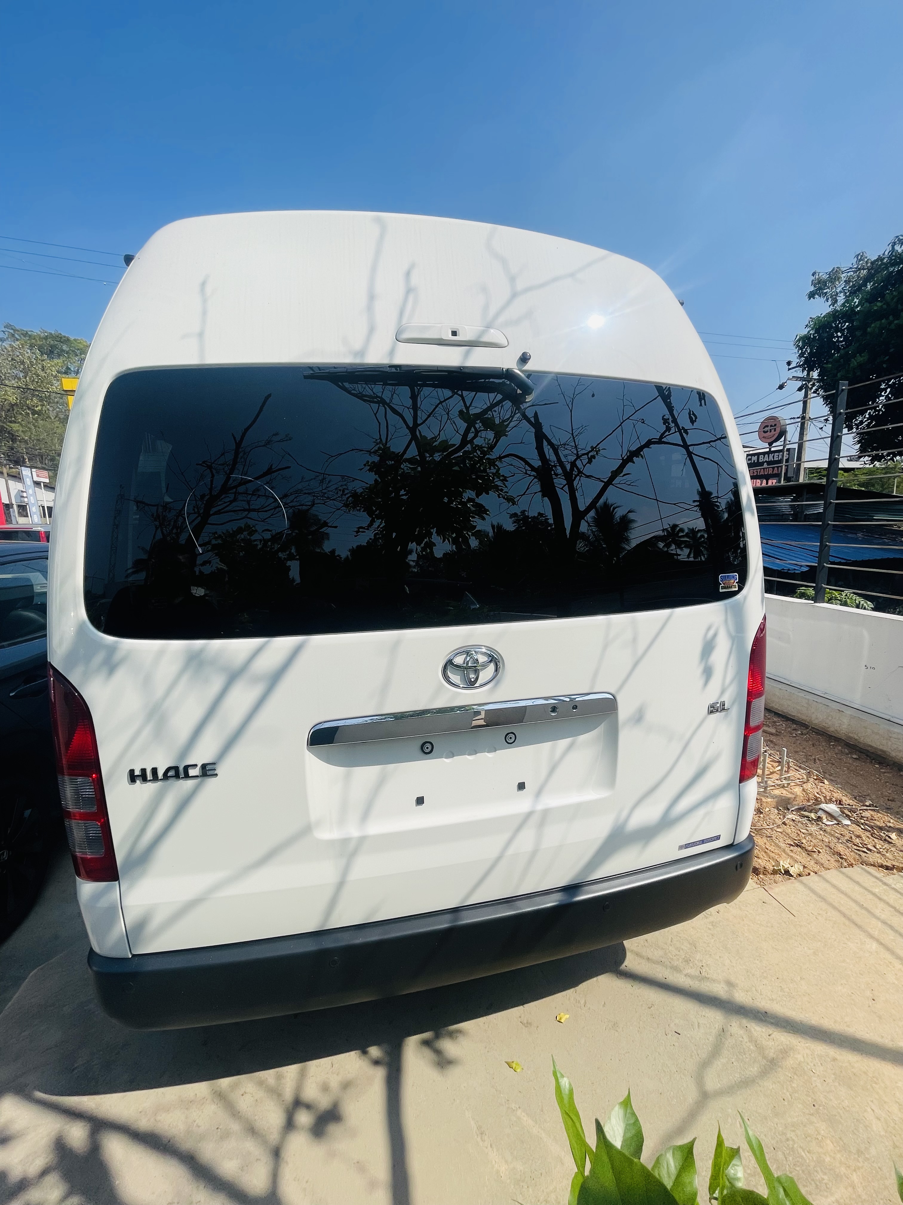 Toyota Hiace 2024 - Brand New Van sale in Sri Lanka - patpat.lk