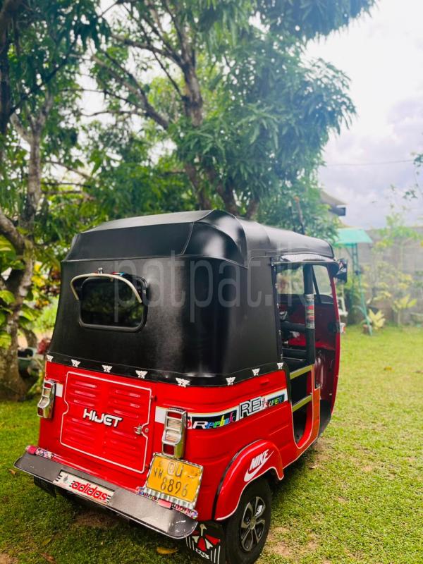 Bajaj Three Wheel 2009 - பயன்படுத்தப்பட்டது முச்சக்கர வண்டி sale in Sri Lanka - patpat.lk