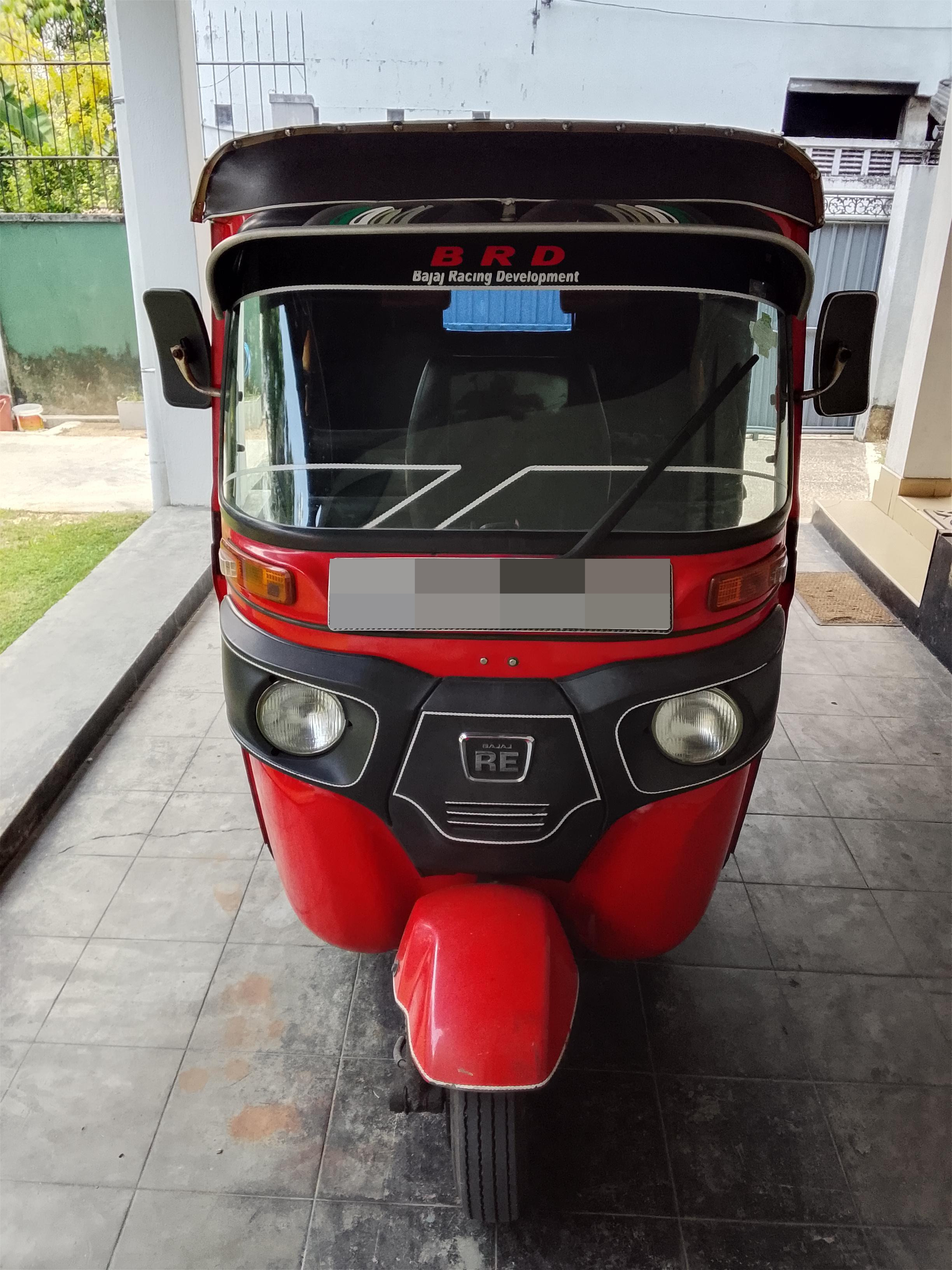 Bajaj Three Wheel 2019 - Used Three wheeler sale in Sri Lanka - patpat.lk