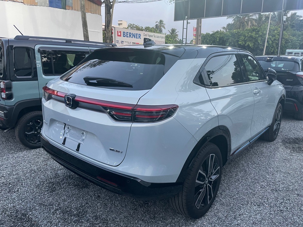 Honda Vezel 2025 - மறுசீரமைக்கப்பட்டது SUV sale in Sri Lanka - patpat.lk