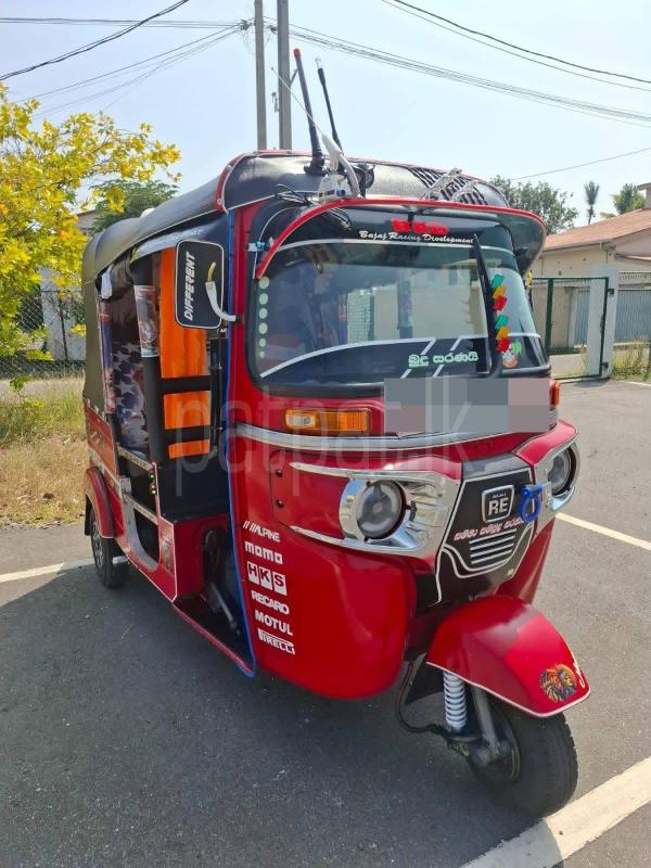 Bajaj Three Wheel 2014 - பயன்படுத்தப்பட்டது முச்சக்கர வண்டி sale in Sri Lanka - patpat.lk