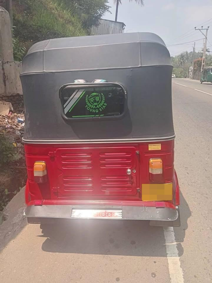 Bajaj Three Wheel 2009 - பயன்படுத்தப்பட்டது முச்சக்கர வண்டி sale in Sri Lanka - patpat.lk