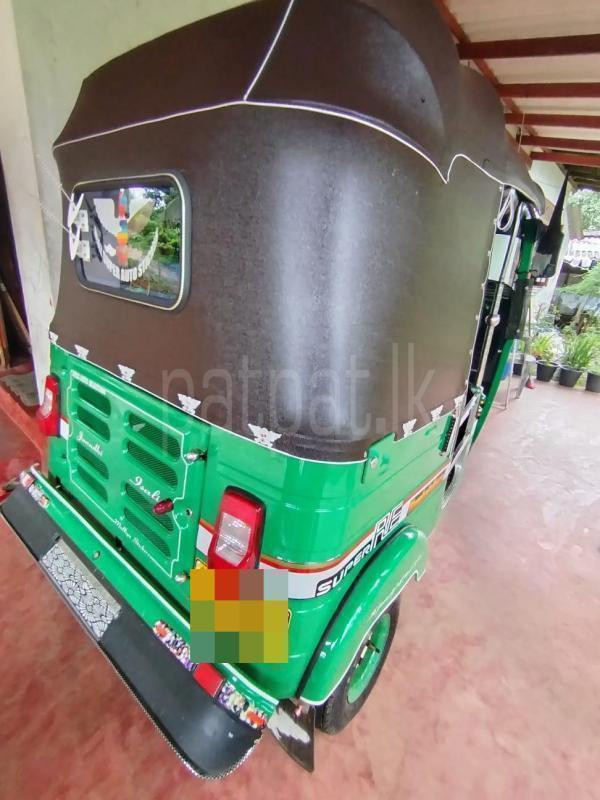 Bajaj Three Wheel 2014 - பயன்படுத்தப்பட்டது முச்சக்கர வண்டி sale in Sri Lanka - patpat.lk