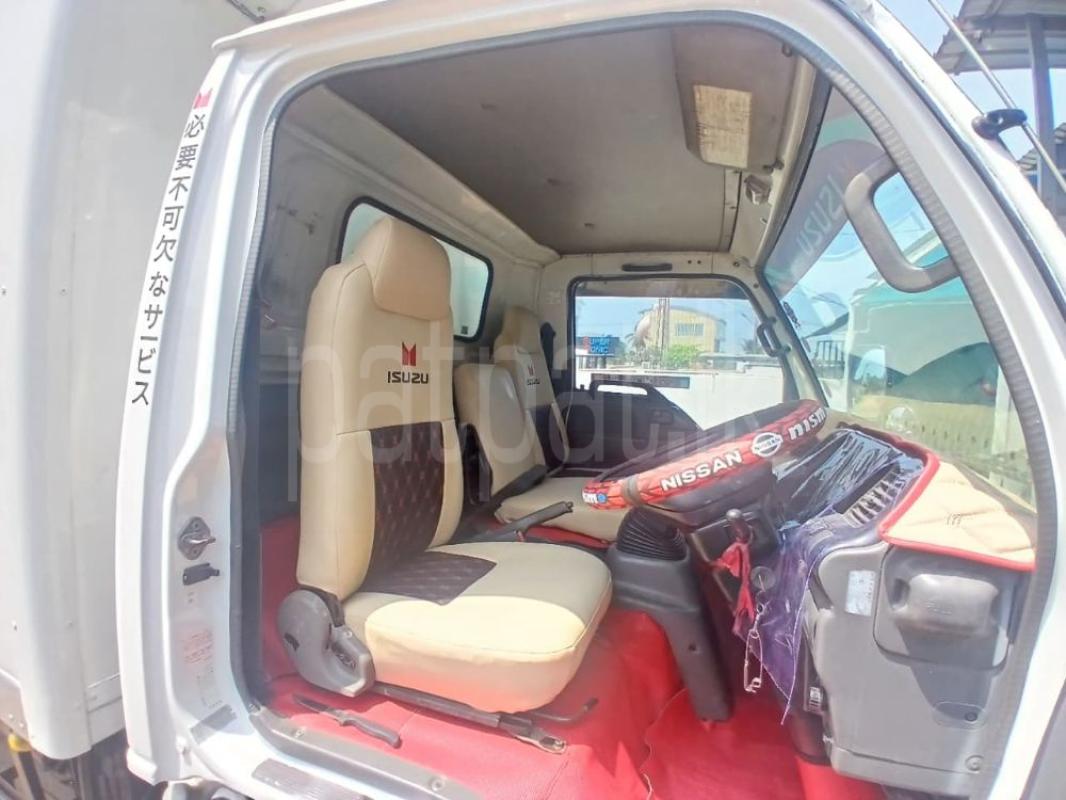 Advertisement image 4