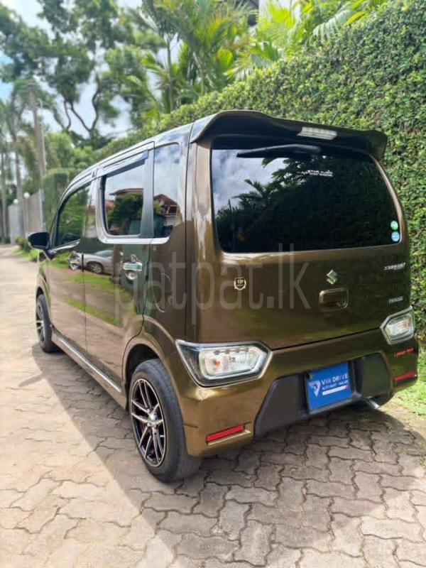 Suzuki Wagon R 2017 - භාවිතා කරන ලද කාර් sale in Sri Lanka - patpat.lk