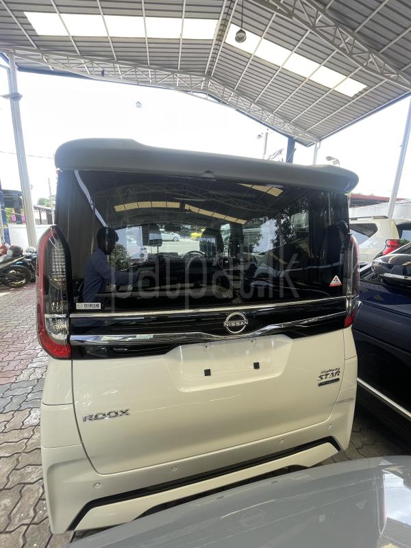 Nissan Roox 2024 - Reconditioned Car sale in Sri Lanka - patpat.lk