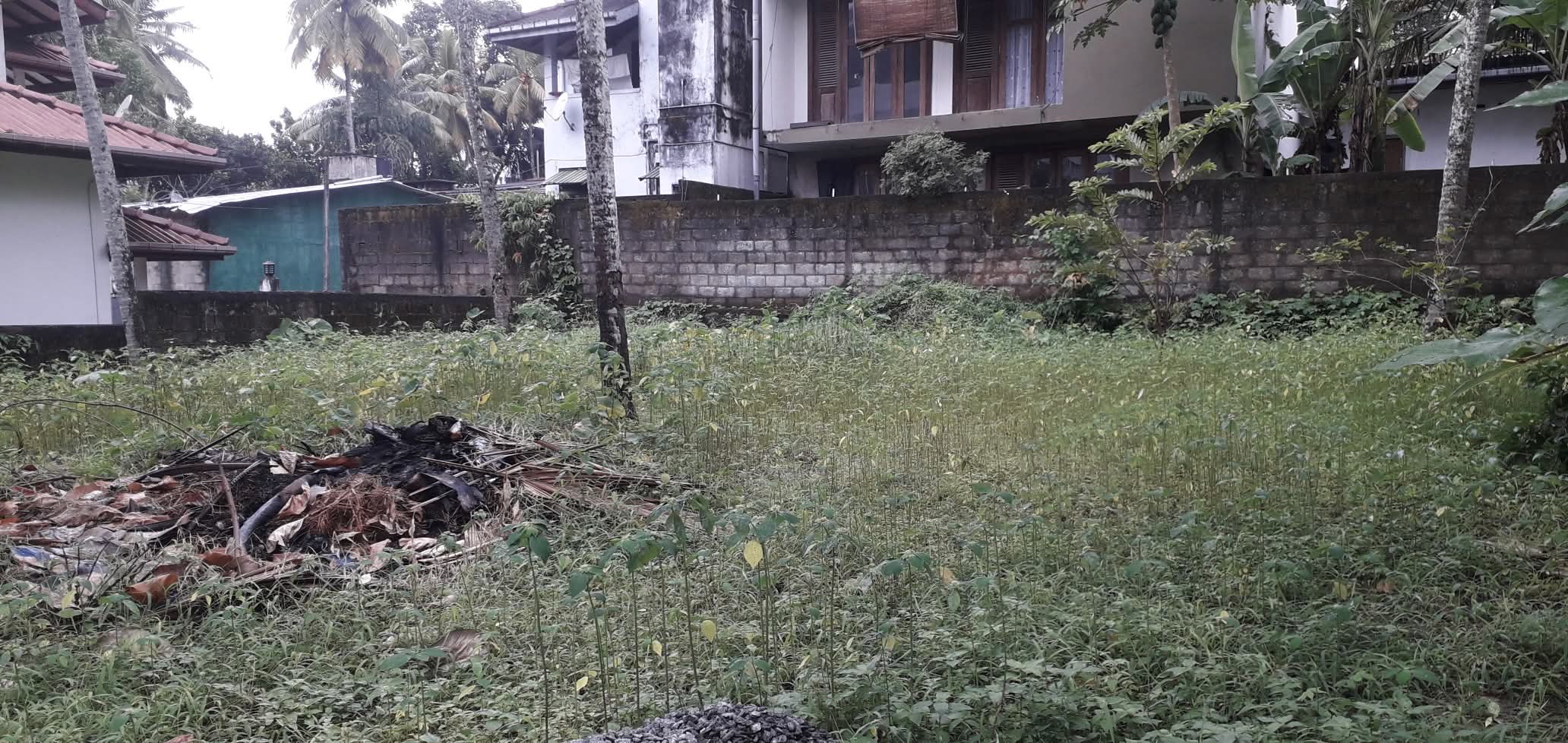 Commercial Land for Sale in Athurugiriya