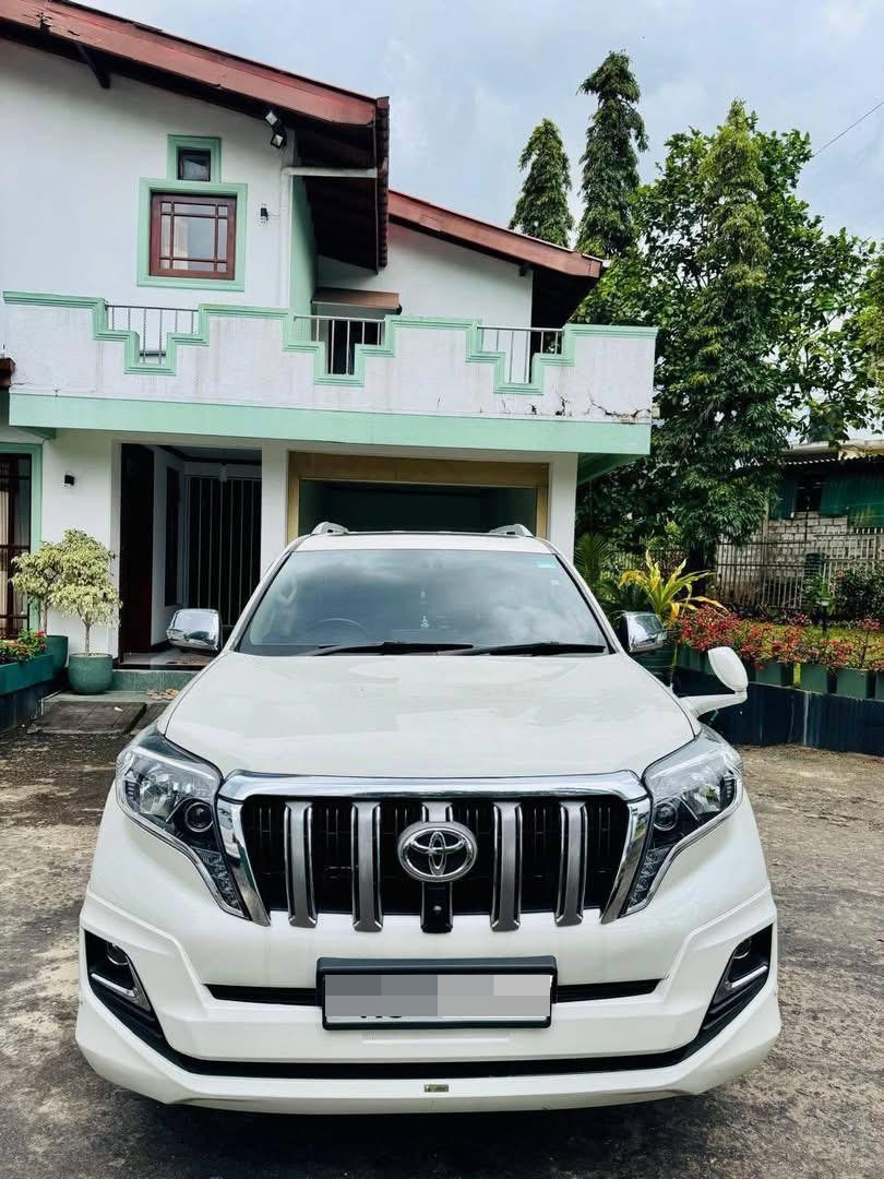 Toyota Land Cruiser 2010 - Used SUV sale in Sri Lanka - patpat.lk