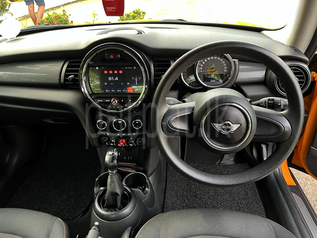 Advertisement image 6