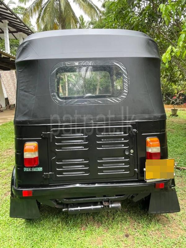 Bajaj Three Wheel 2012 - භාවිතා කරන ලද ත්‍රිරෝද රථය sale in Sri Lanka - patpat.lk