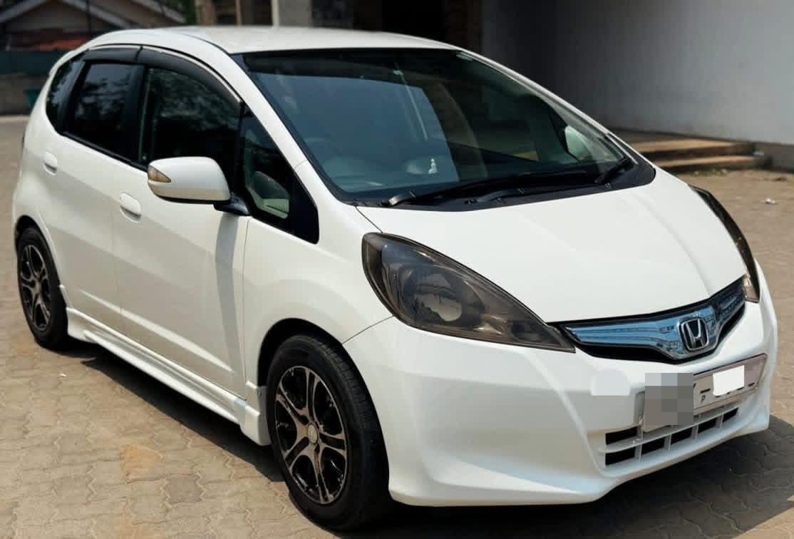 Advertisement image 3