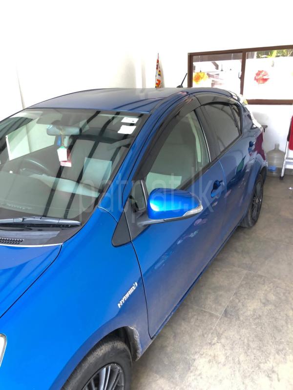 Toyota Aqua 2013 - Used Car sale in Sri Lanka - patpat.lk