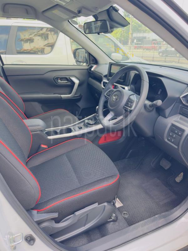 Advertisement image 6