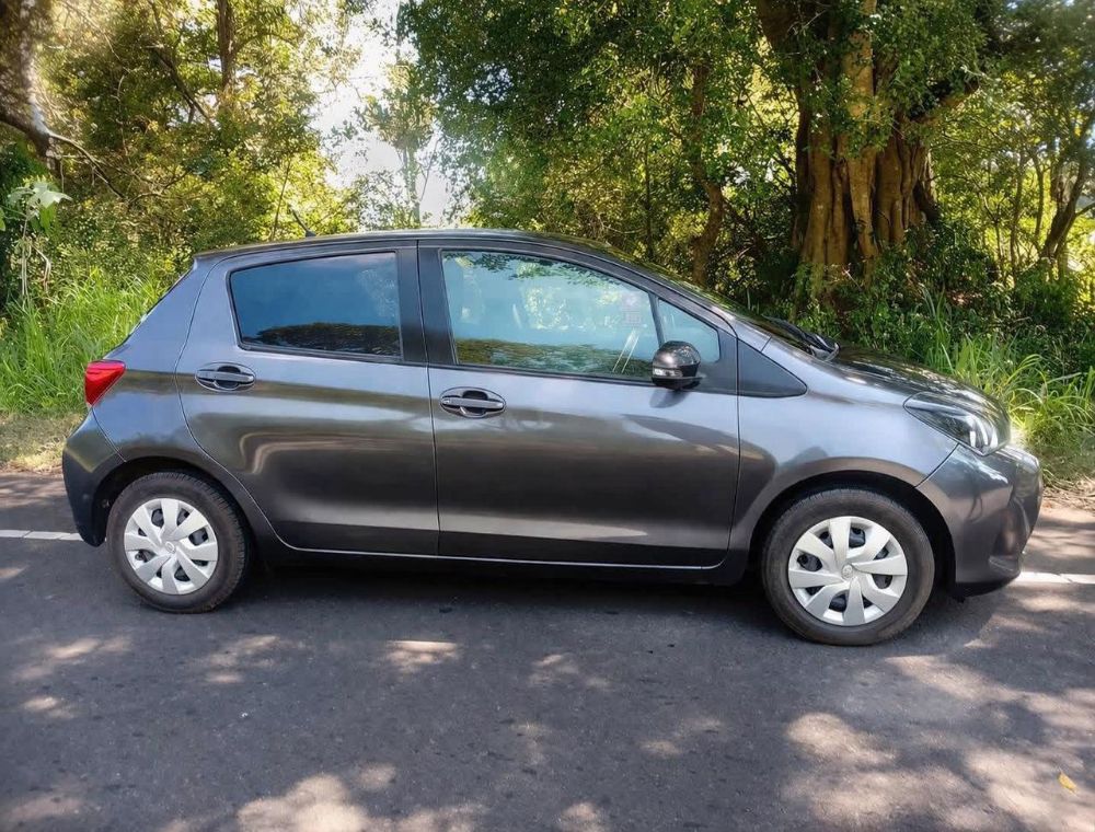 Toyota Vitz 2015 - Used Car sale in Sri Lanka - patpat.lk