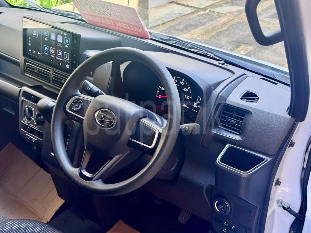 Advertisement image 4