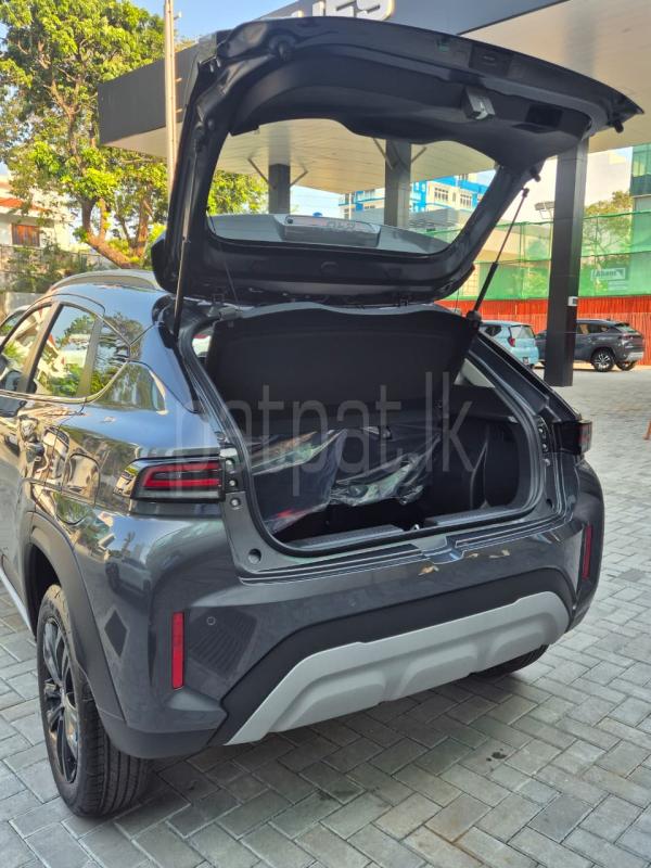 Advertisement image 5