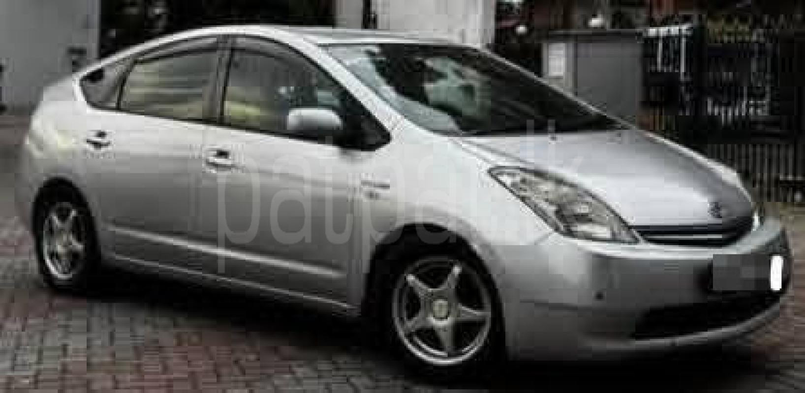 Toyota Prius 2008 - பயன்படுத்தப்பட்டது கார் sale in Sri Lanka - patpat.lk