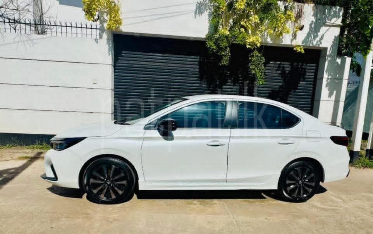 Advertisement image 5