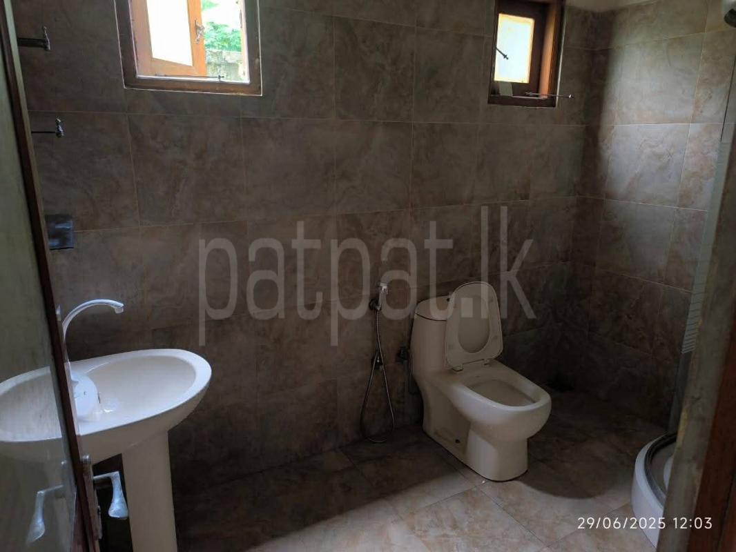 House for Sale in Kotugoda