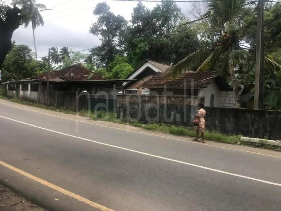 Commercial Land for Sale in Piliyandala