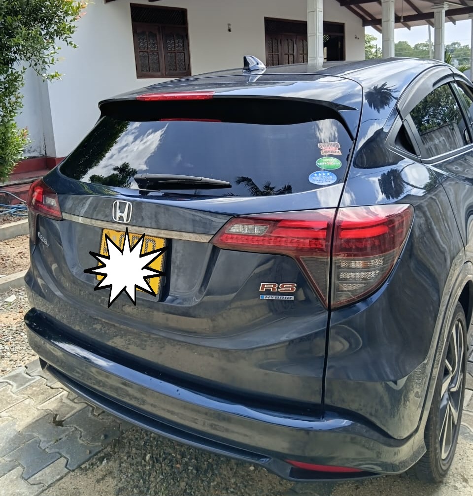 Honda Vezel 2018 - பயன்படுத்தப்பட்டது SUV sale in Sri Lanka - patpat.lk