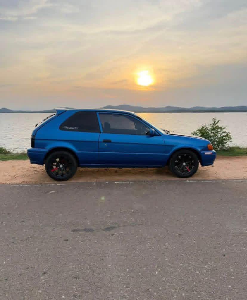 Toyota Corolla 1995 - பயன்படுத்தப்பட்டது கார் sale in Sri Lanka - patpat.lk