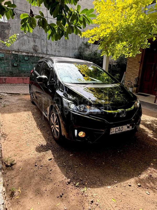 Advertisement image 1