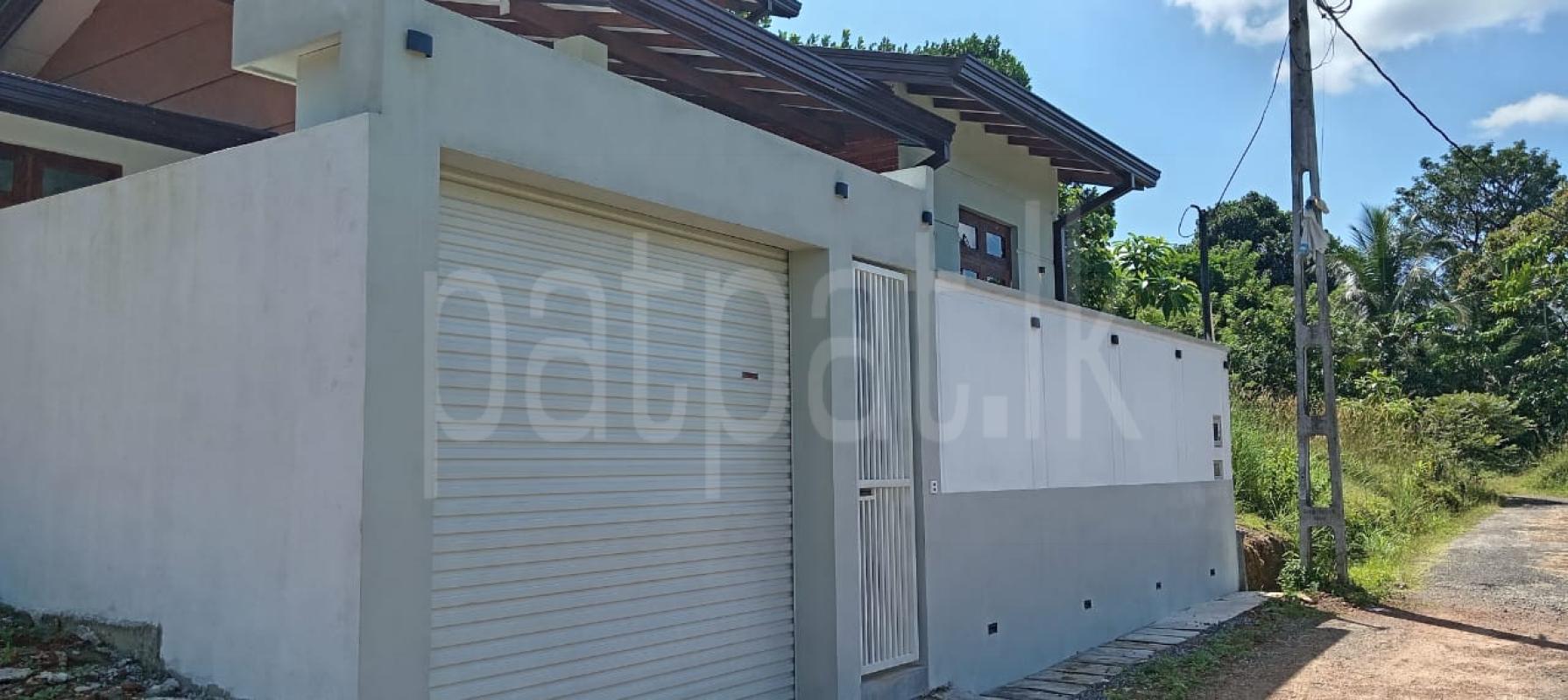 House for Sale in Dedigamuwa