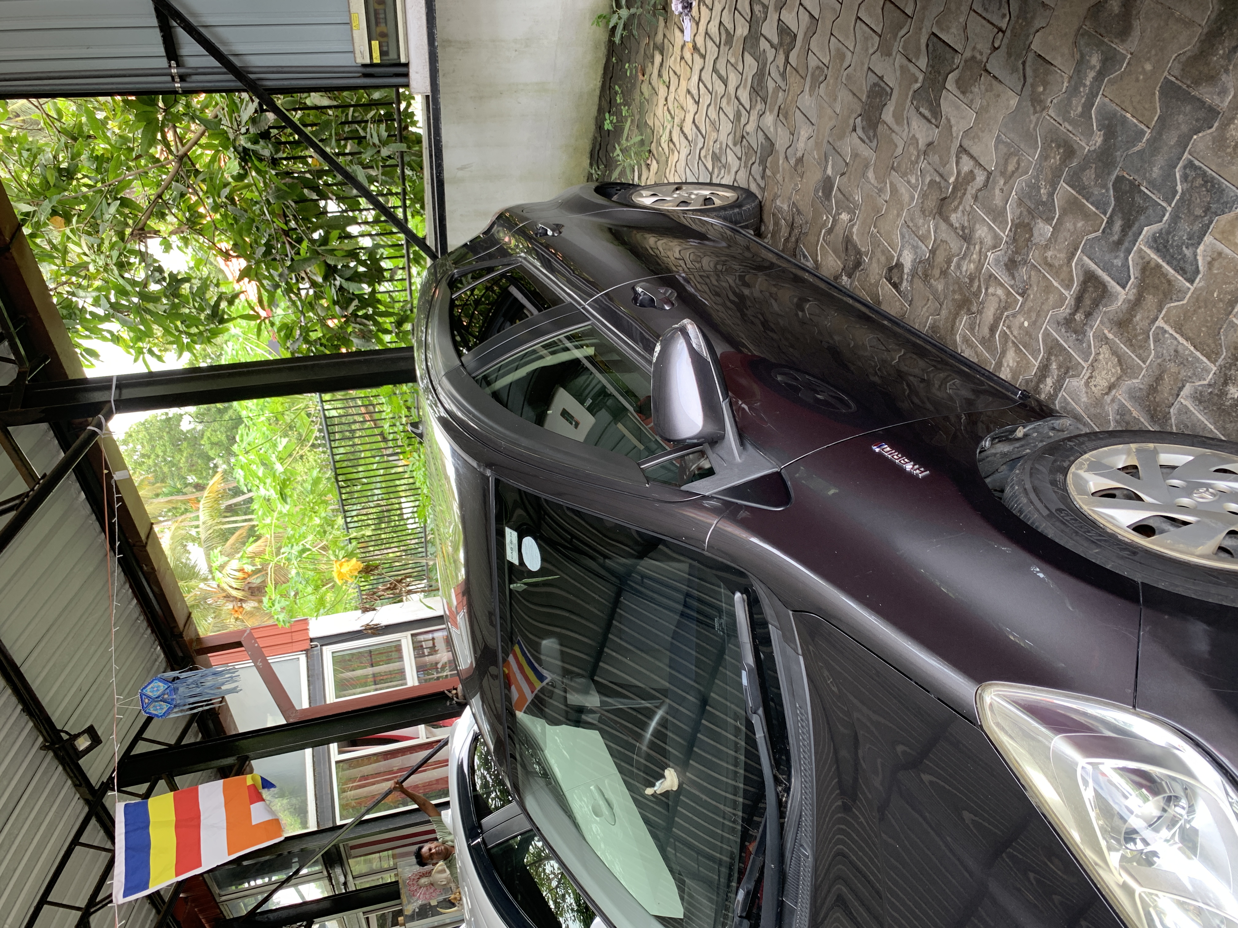 Toyota Aqua 2015 - பயன்படுத்தப்பட்டது கார் sale in Sri Lanka - patpat.lk