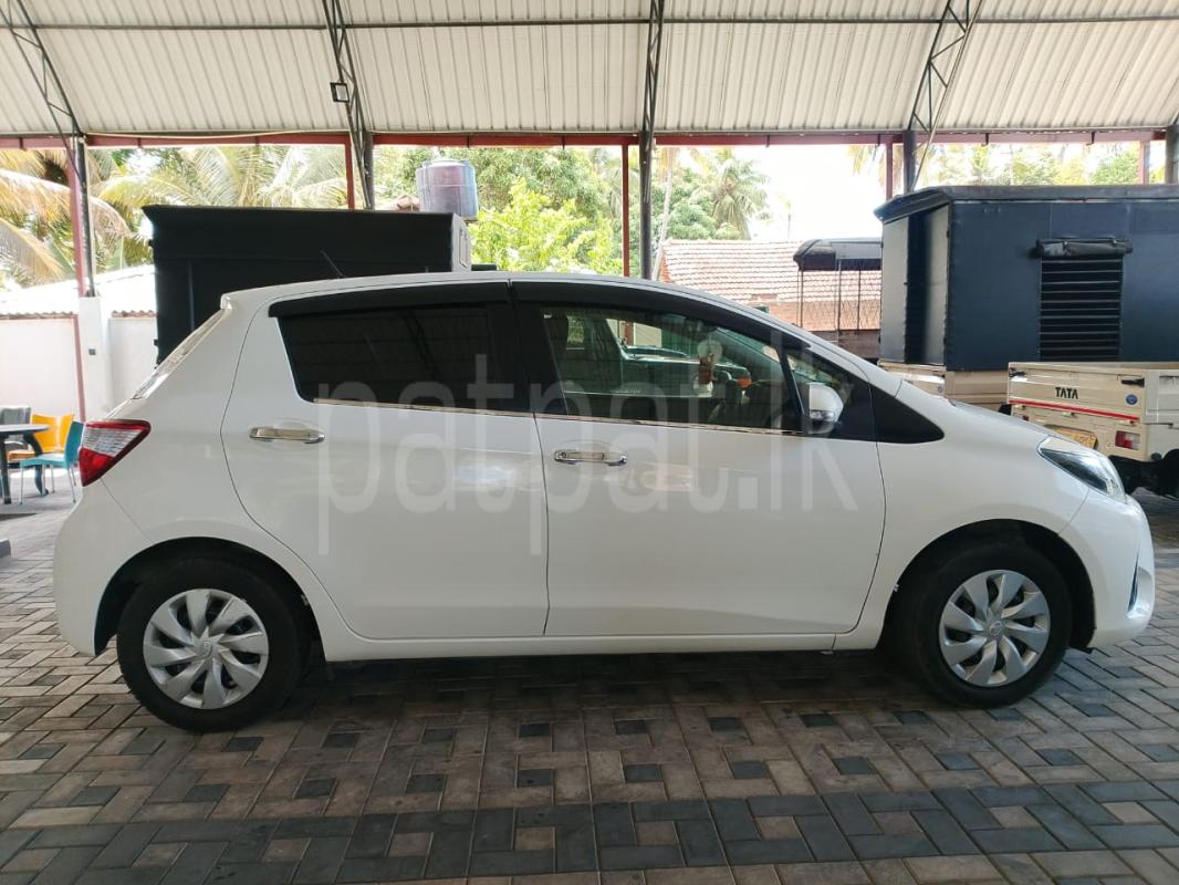 Toyota Vitz 2018 - பயன்படுத்தப்பட்டது கார் sale in Sri Lanka - patpat.lk