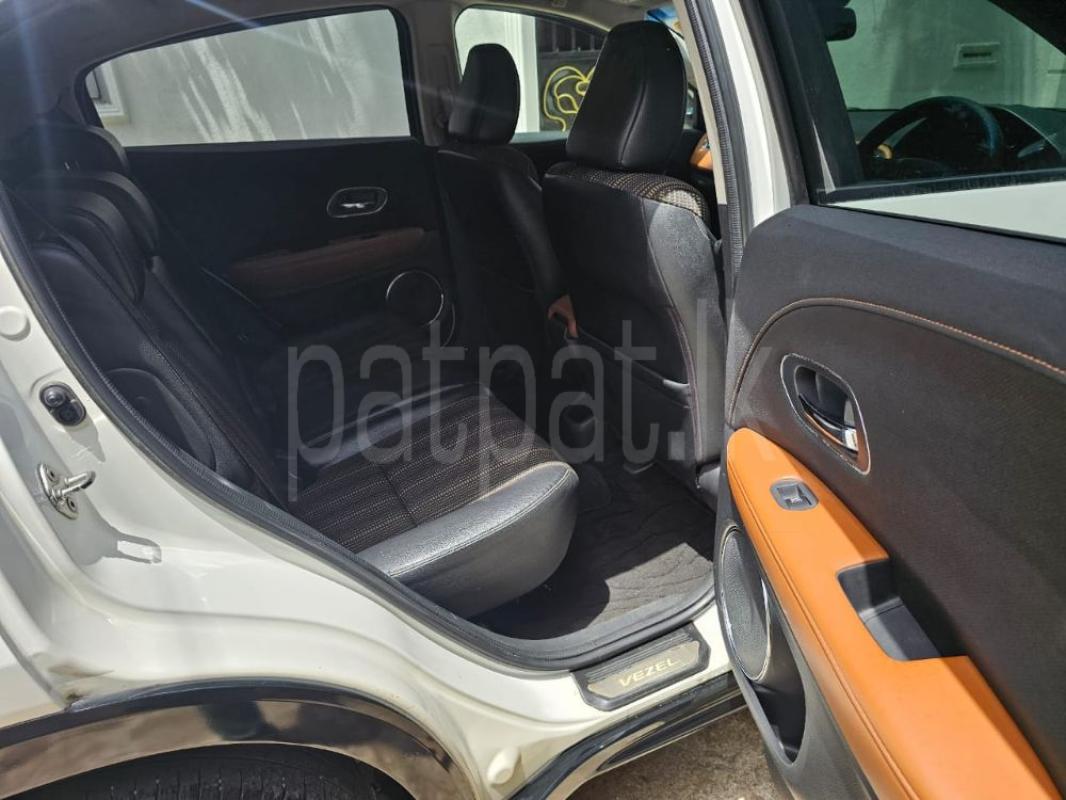 Advertisement image 6