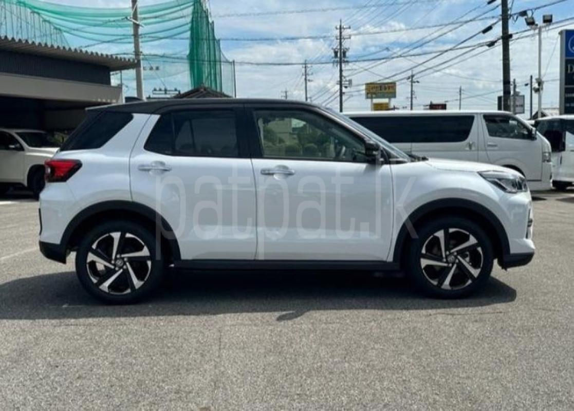 Advertisement image 3