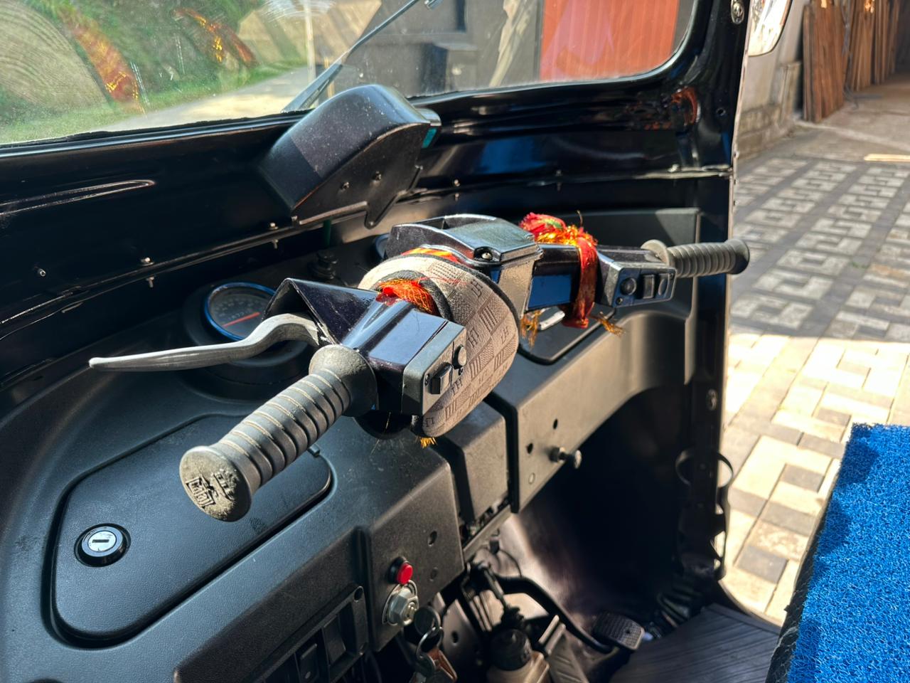 Bajaj Three Wheel 2010 - Used Three wheeler sale in Sri Lanka - patpat.lk