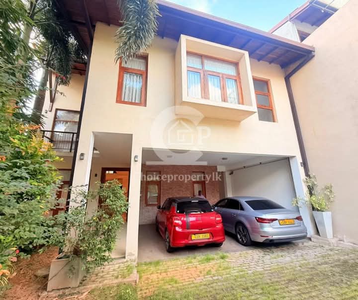 House for Sale in Talawatugoda