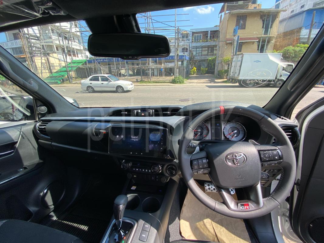 Advertisement image 4