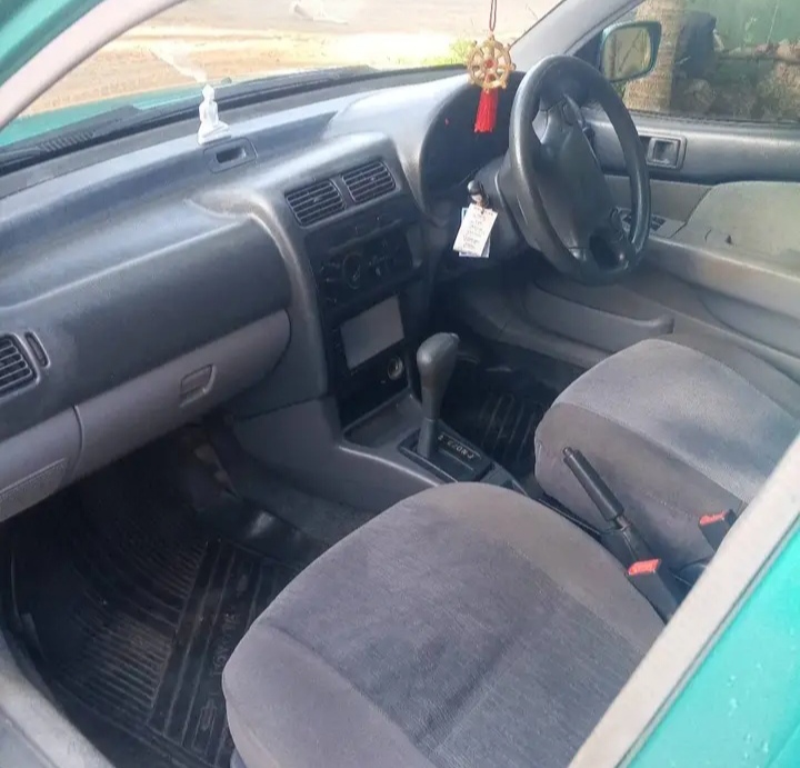 Toyota Starlet 1998 - பயன்படுத்தப்பட்டது கார் sale in Sri Lanka - patpat.lk