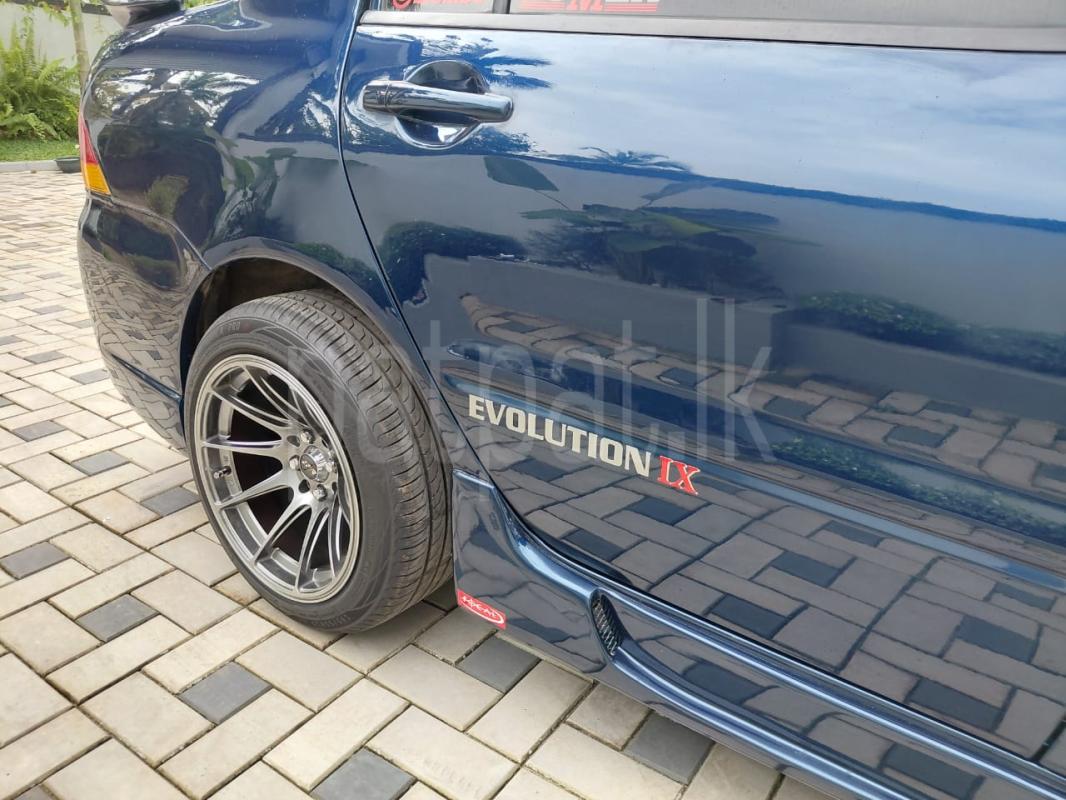 Advertisement image 6