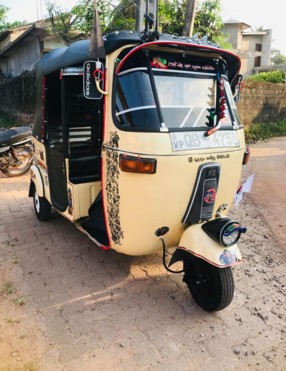 Bajaj Three Wheel 2005 - Used Three wheeler sale in Sri Lanka - patpat.lk