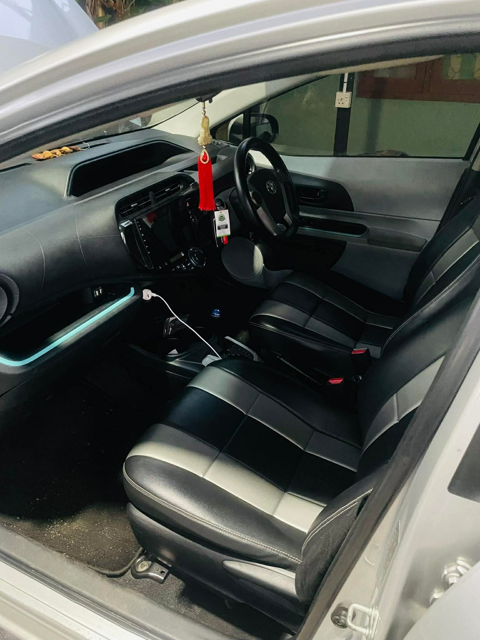 Advertisement image 6