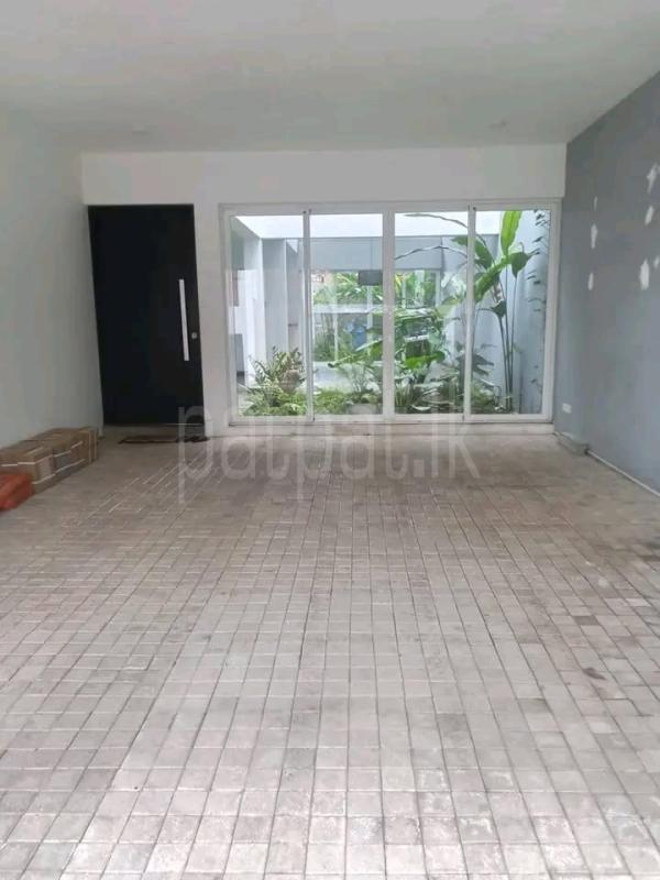 premium-listing-image