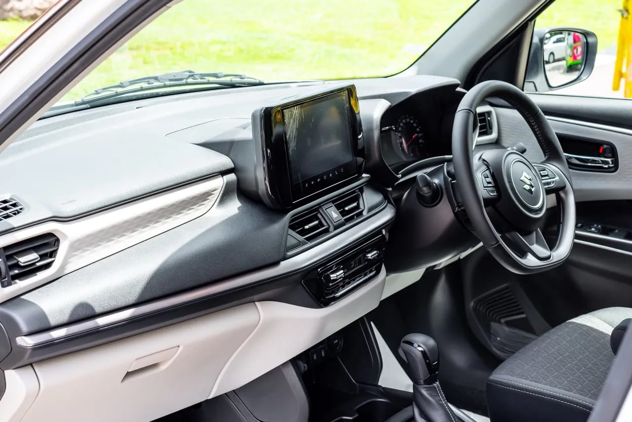 Suzuki Swift 2023 - Used Car sale in Sri Lanka - patpat.lk