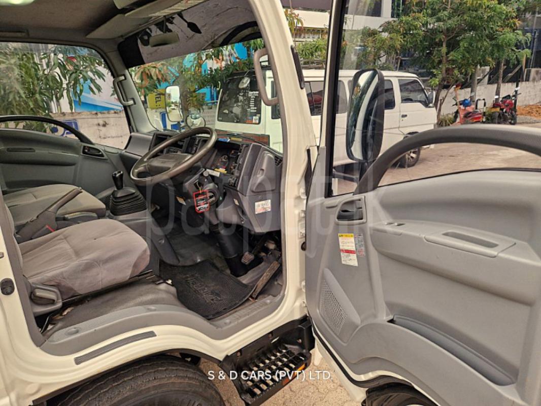 Advertisement image 5